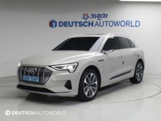 아우디 e-트론