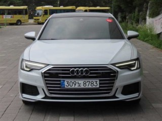 아우디 A6 (C8)