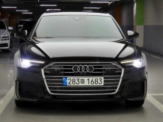 아우디 A6 (C8)