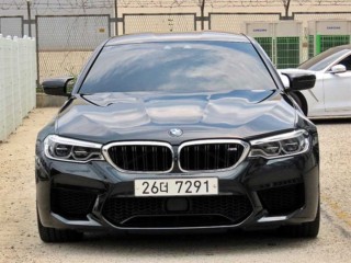 BMW M5 (F90, F10)