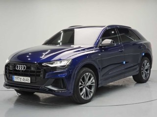 아우디 Q8