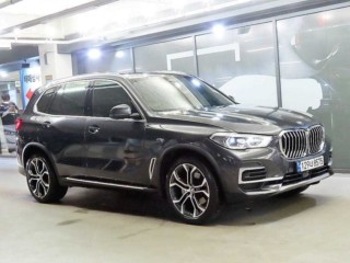BMW X5 (G05)
