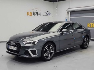 아우디 A4 (B9)