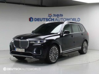 BMW X7 (G07)