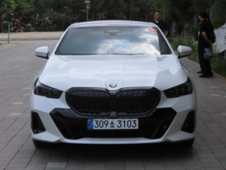 BMW 5시리즈 (G60)
