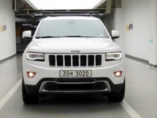 지프 그랜드 체로키