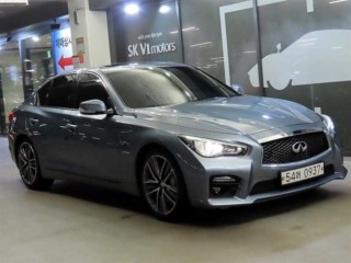 인피니티 Q50