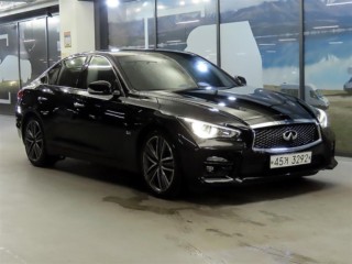 인피니티 Q50