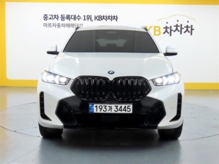 BMW X6 (G06)