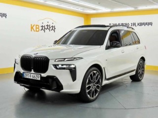 BMW X7 (G07)