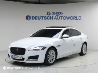 재규어 XF(X260)