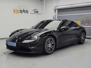 포르쉐 타이칸