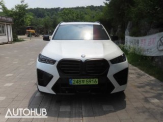 BMW X5M (F95)