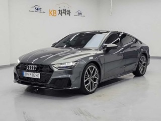 아우디 A7 (4K)