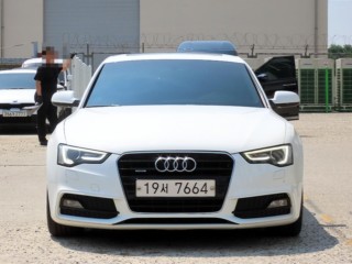 아우디 A5
