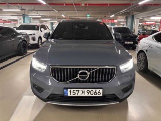 볼보 XC40