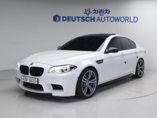 BMW M5 (F90, F10)