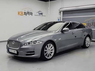 재규어 XJ (X351)