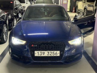 아우디 S5