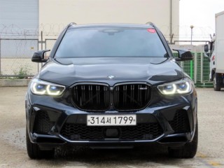 BMW X5M (F95)