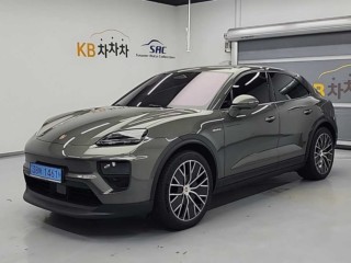 포르쉐 마칸 EV