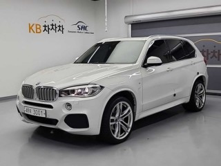 BMW X5 (F15)