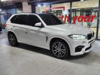 BMW X5M (E70, F85)