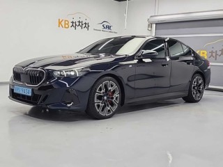 BMW i5
