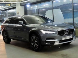 볼보 V90 크로스컨트리