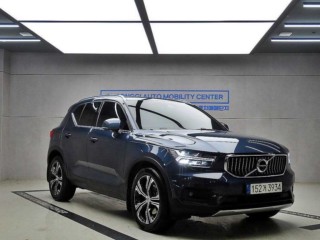 볼보 XC40