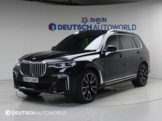 BMW X7 (G07)