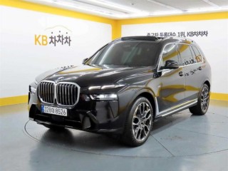 BMW X7 (G07)
