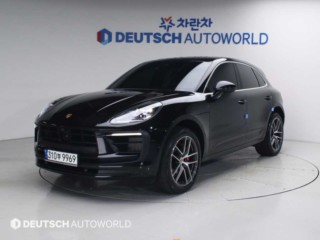 포르쉐 마칸