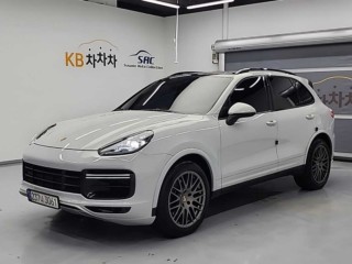 포르쉐 뉴 카이엔