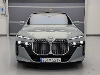 BMW 7시리즈 (G70)