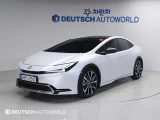 토요타 프리우스 5세대