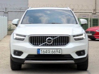 볼보 XC40