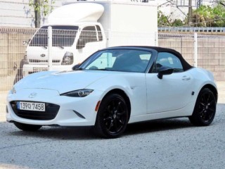 마쯔다 MX-5