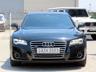 아우디 A7