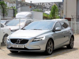 볼보 V40