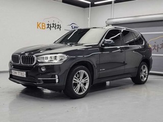 BMW X5 (F15)