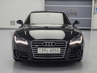 아우디 A7