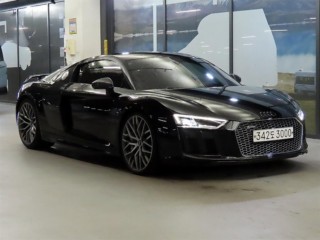 아우디 R8 (4S)