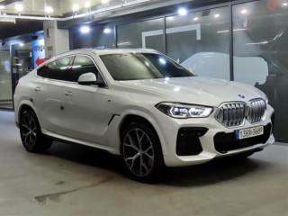 BMW X6 (G06)