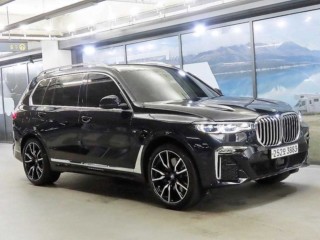 BMW X7 (G07)