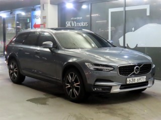 볼보 V90 크로스컨트리