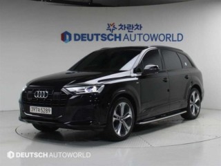 아우디 Q7 (4M)