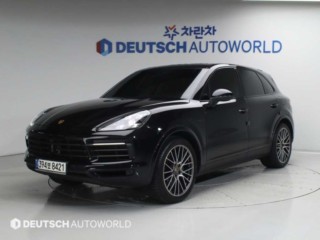 포르쉐 카이엔(PO536)