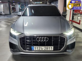 아우디 Q8