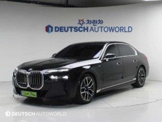 BMW 7시리즈 (G70)